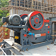 1623812646520737.jpg 破碎機