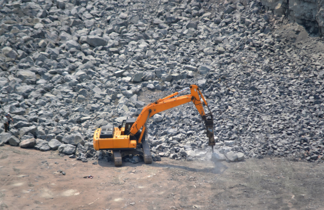 1627527220257858.png 陜西多缸圓錐破碎機